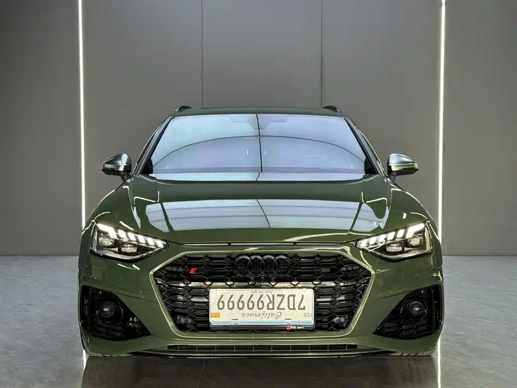 Audi S4 2024