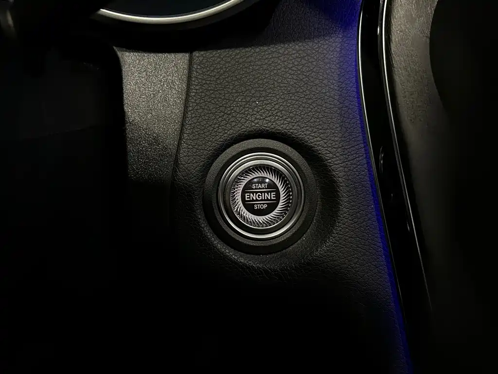 Mercedes-Benz C-Class 2021 — фото 19