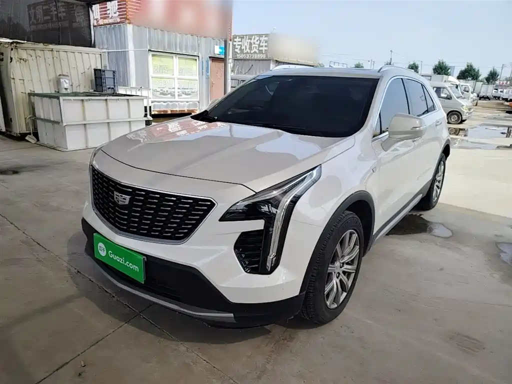 Cadillac XT4 2019 — фото 1