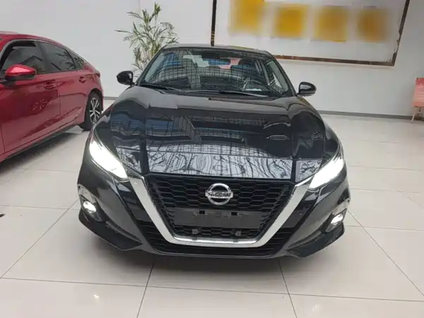 Nissan Teana 2021