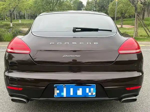 Porsche Panamera 2015