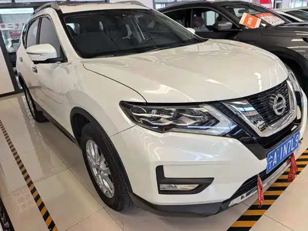 Nissan X-Trail 2021