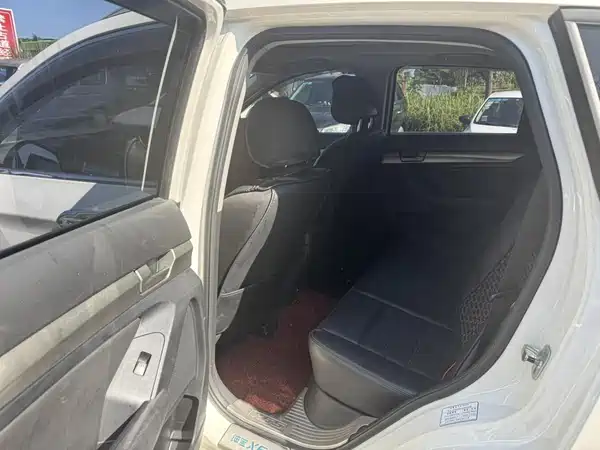 BAIC Shenbao X65 2015