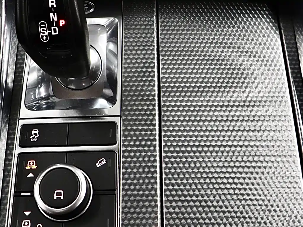 Land Rover Sport 2018 — фото 21