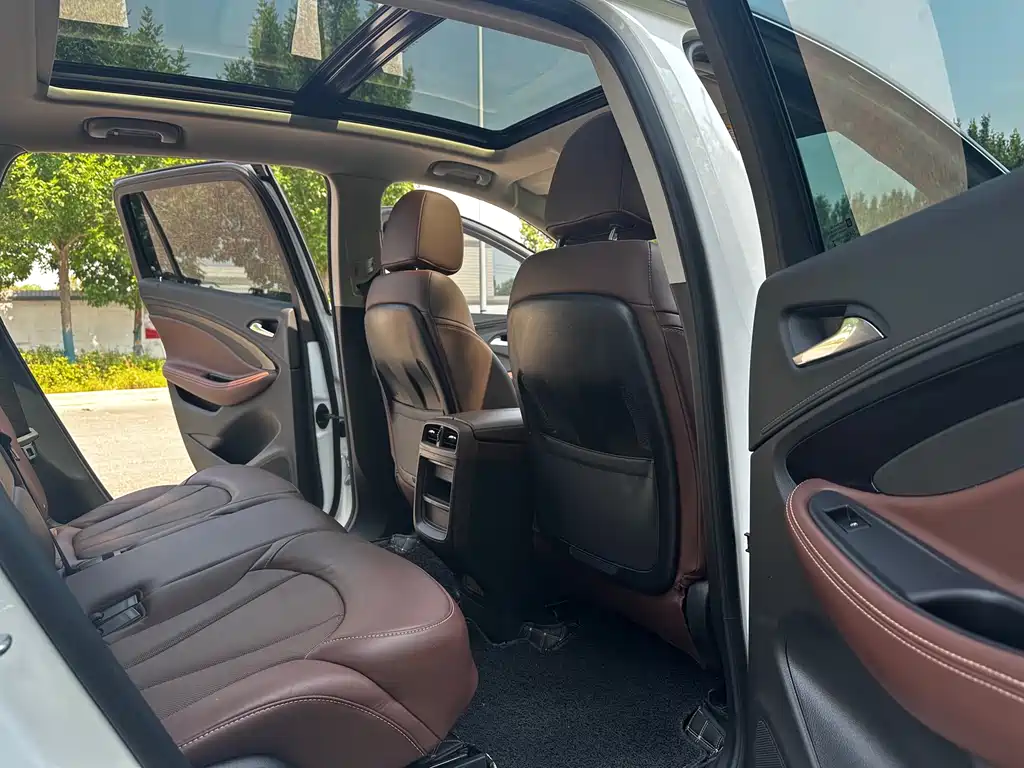 Buick Envision Plus 2020 — фото 21