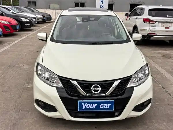 Nissan Tiida 2016