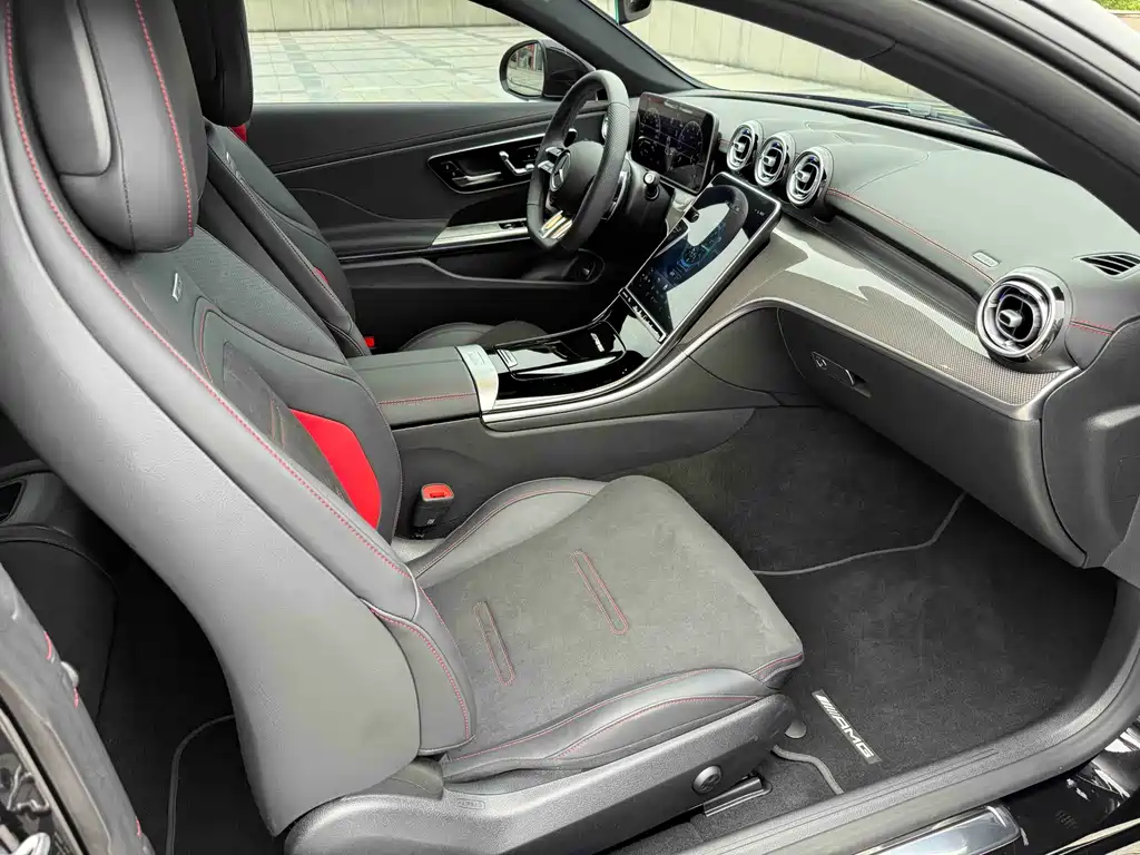 Mercedes-Benz CLE AMG 2025 — фото 15