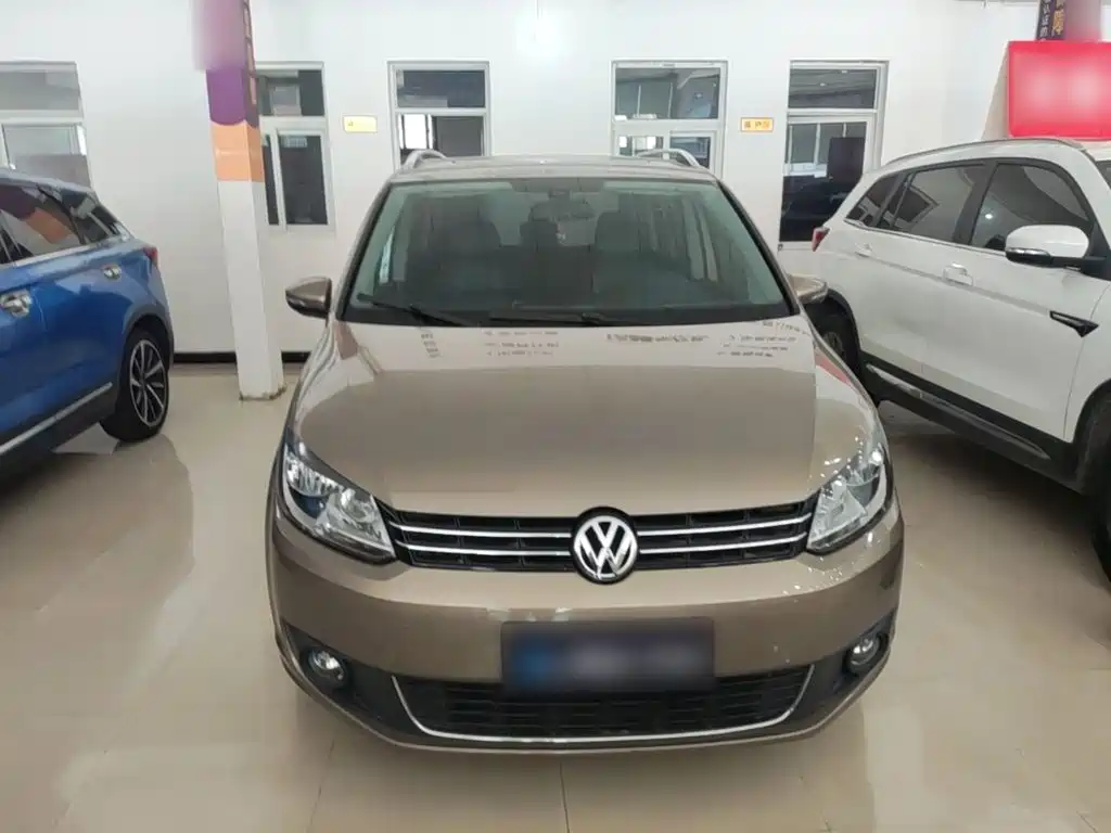 Volkswagen Touran 2016