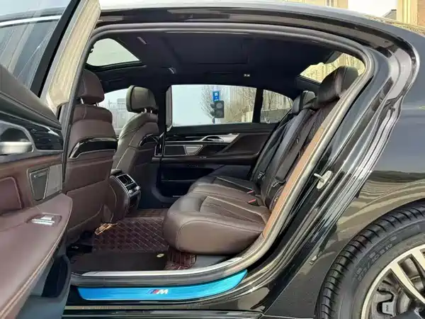 BMW 7 Series 2019