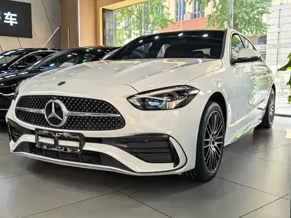 Mercedes-Benz C-Class 2022