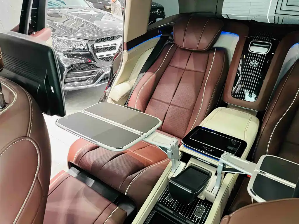 Mercedes-Benz GLS 2023 — фото 15