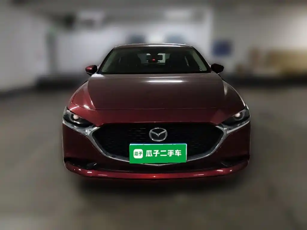 Mazda 3 Axela 2021 — фото 24
