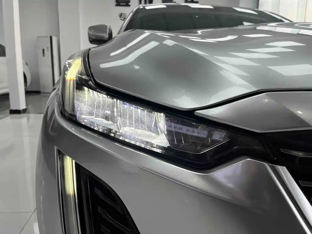 Cadillac CT5 2021 — фото 18