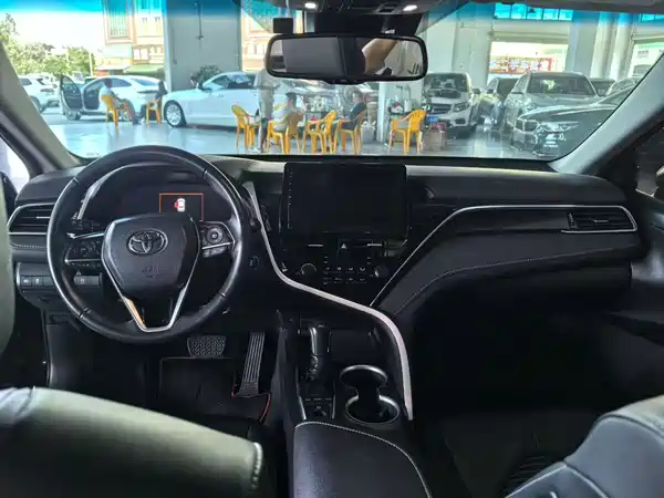 Toyota Camry 2023