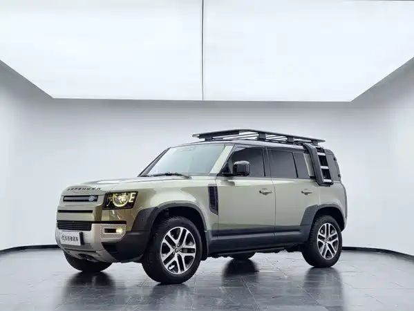 Land Rover Defender 2022