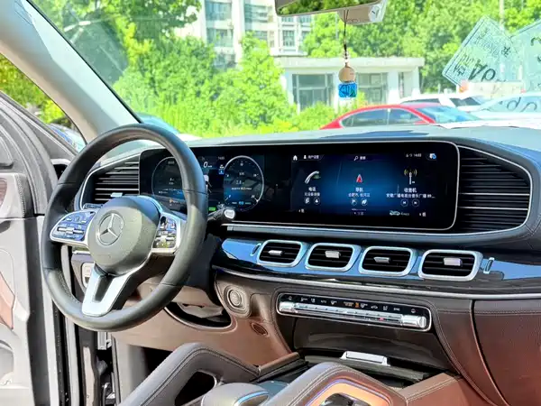 Mercedes-Benz GLS 2020
