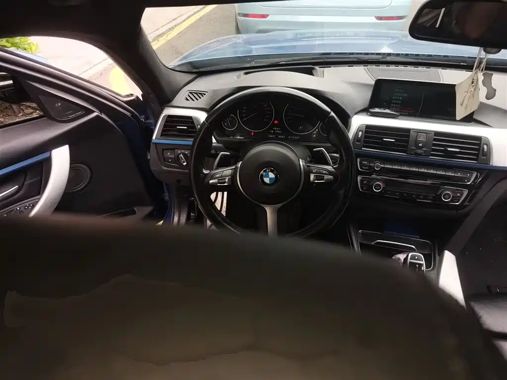 BMW 3 Series 2015 — фото 3
