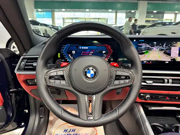 BMW M4 2023