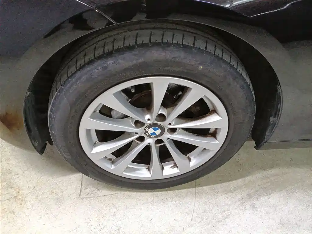 BMW 3 Series GT 2014 — фото 23