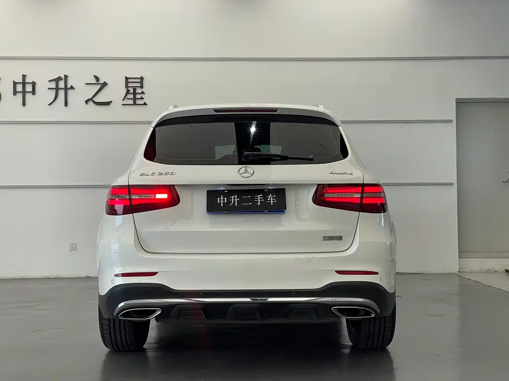 Mercedes-Benz GLC 2018 — фото 13