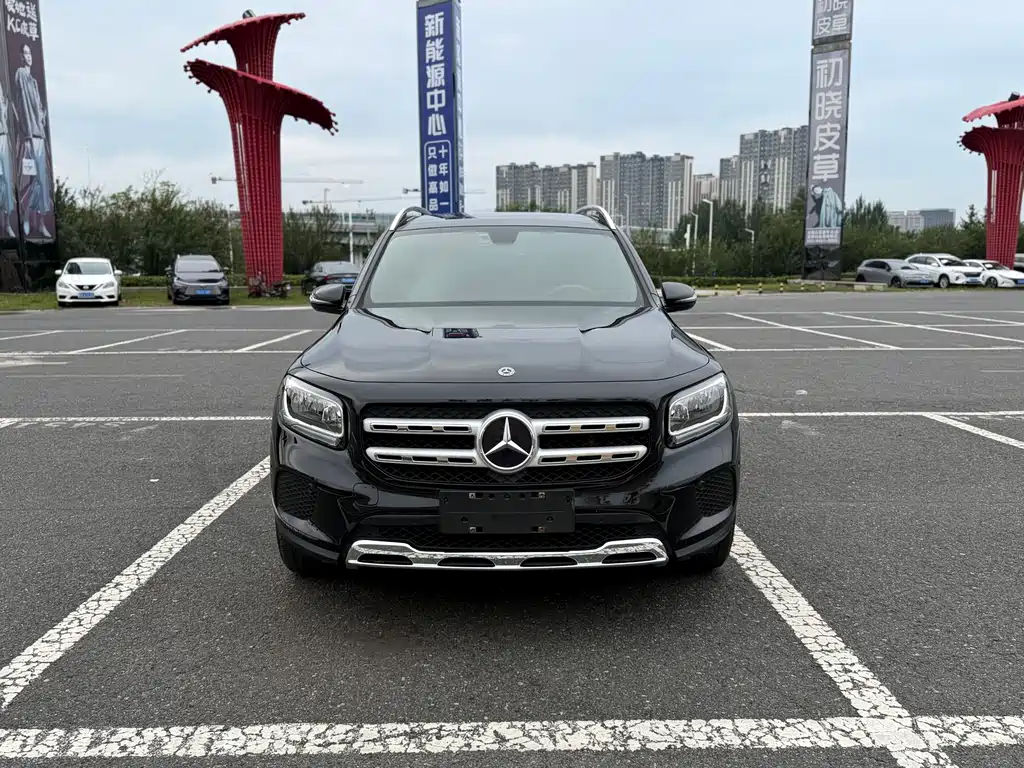 Mercedes-Benz GLB 2022 — фото 2