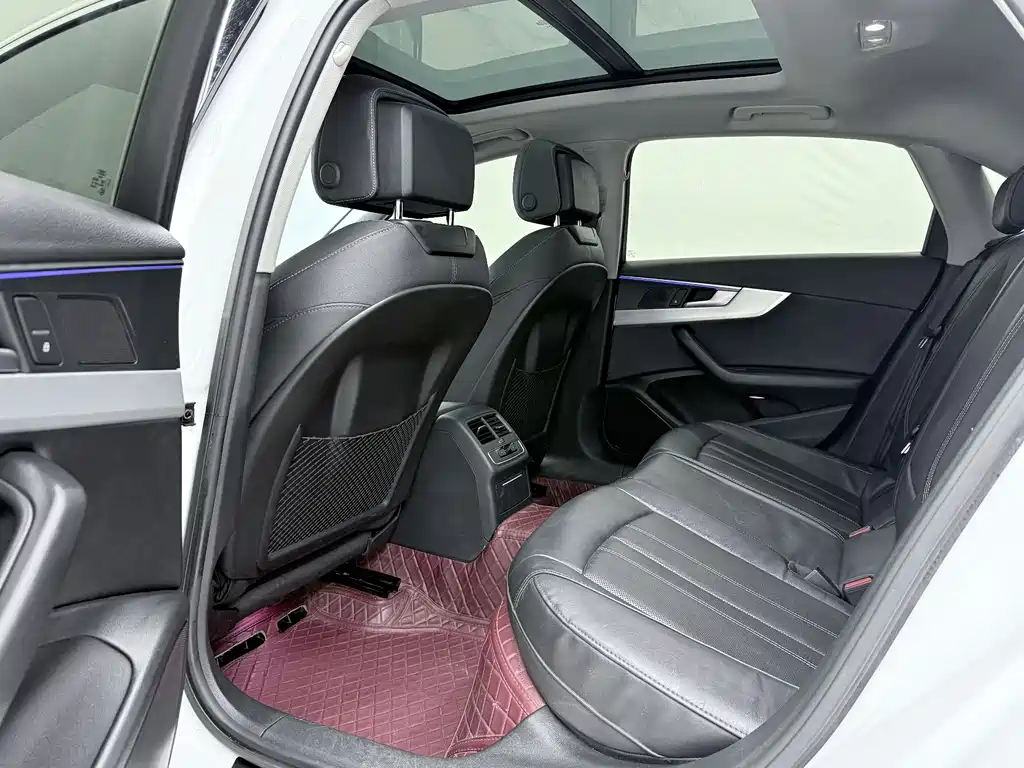 Audi A4L 2022