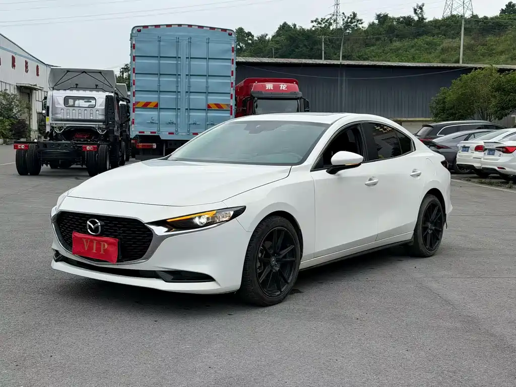 Mazda 3 Axela 2020