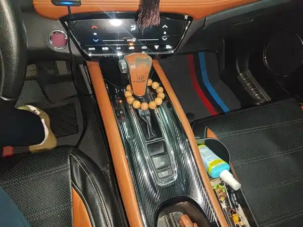 Honda Vezel 2015