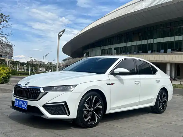 Skoda Octavia 2023