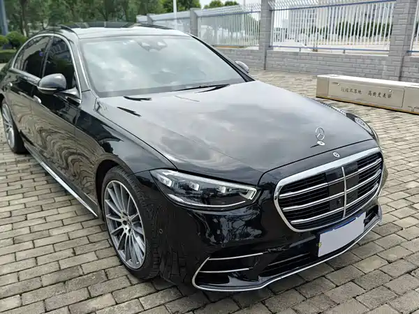 Mercedes-Benz S-Class 2024