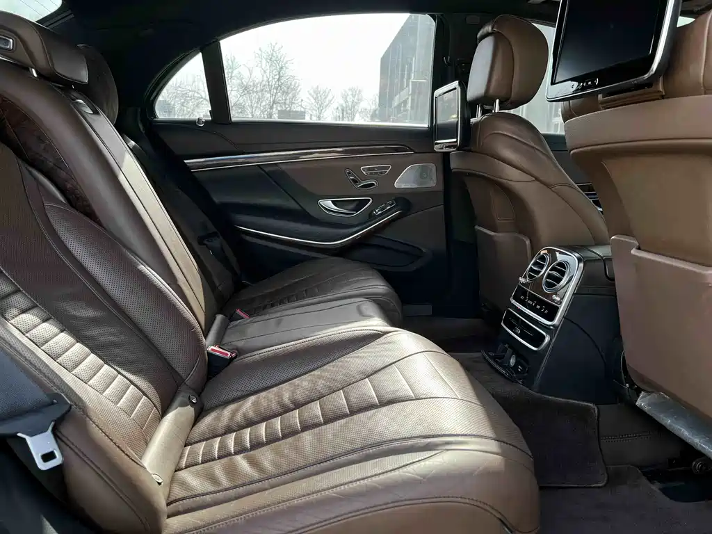 Mercedes-Benz S-Class 2015 — фото 22