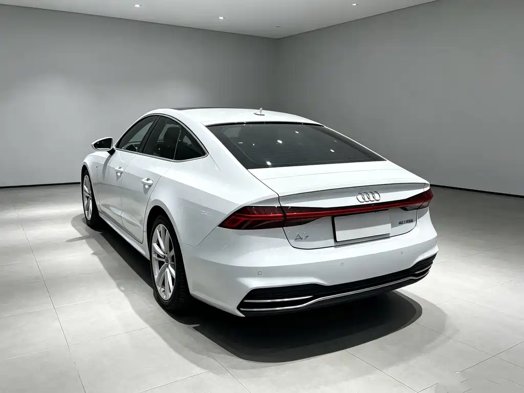 Audi A7 2021 — фото 5