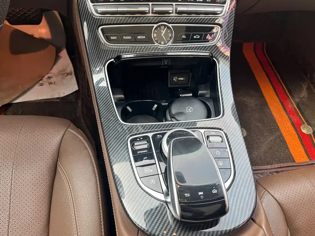 Mercedes-Benz E-Class 2017 — фото 11