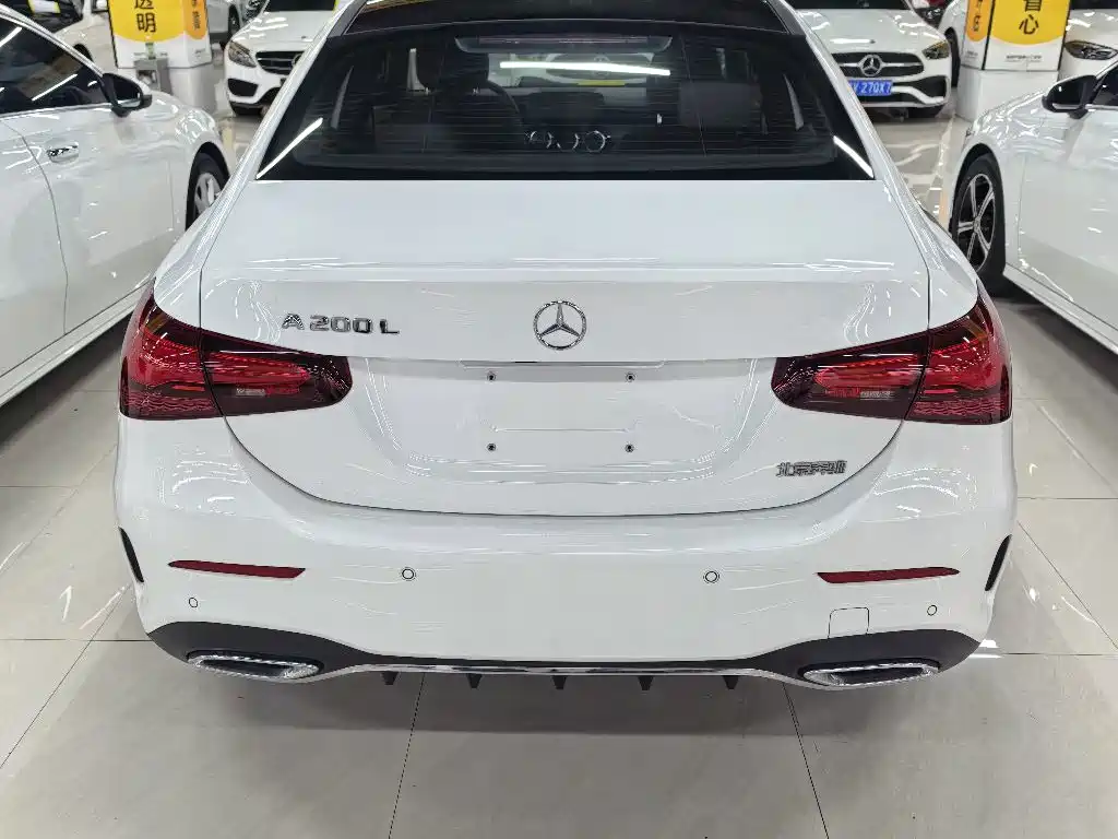 Mercedes-Benz A-Class 2023 — фото 17