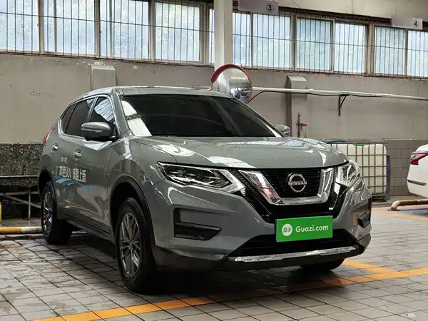 Nissan X-Trail 2025