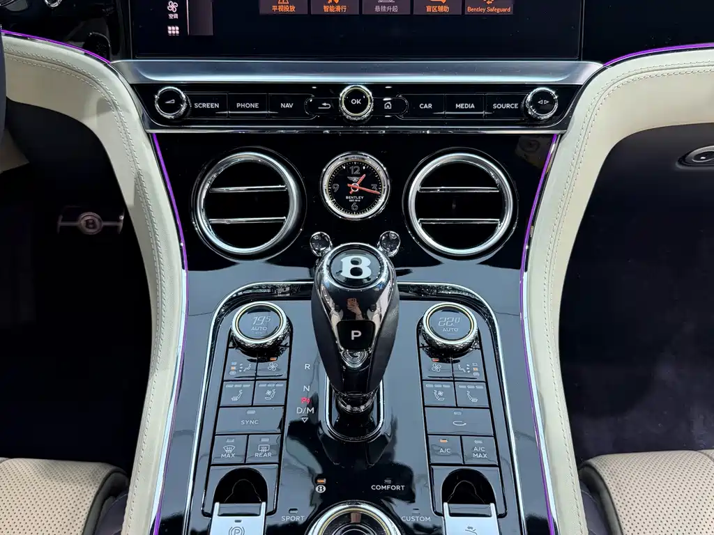 Bentley Continental 2022 — фото 14