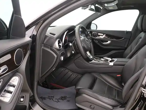 Mercedes-Benz GLC 2018