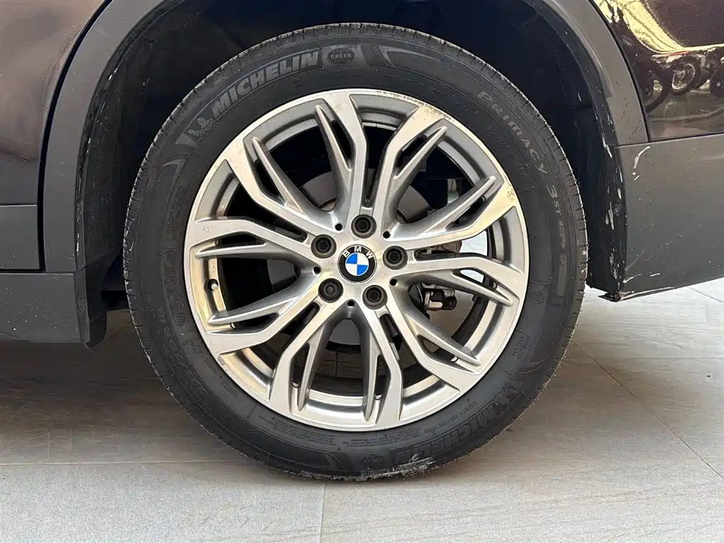 BMW X1 2018 — фото 18