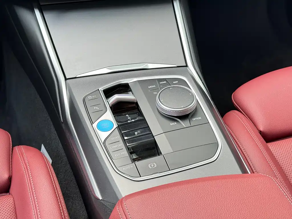 BMW i3 2025 — фото 12