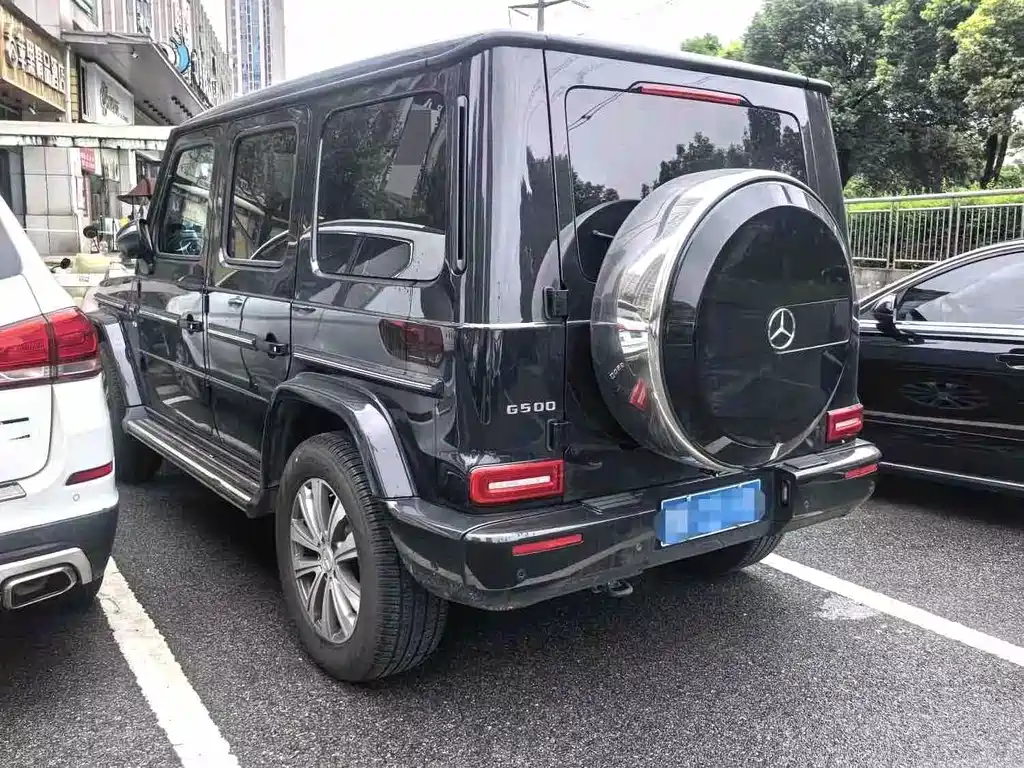 Mercedes-Benz G-Class 2024