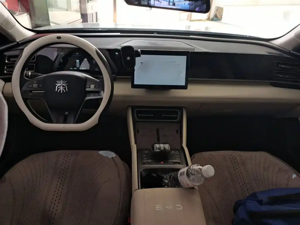 BYD Qin L 2025 — фото 10