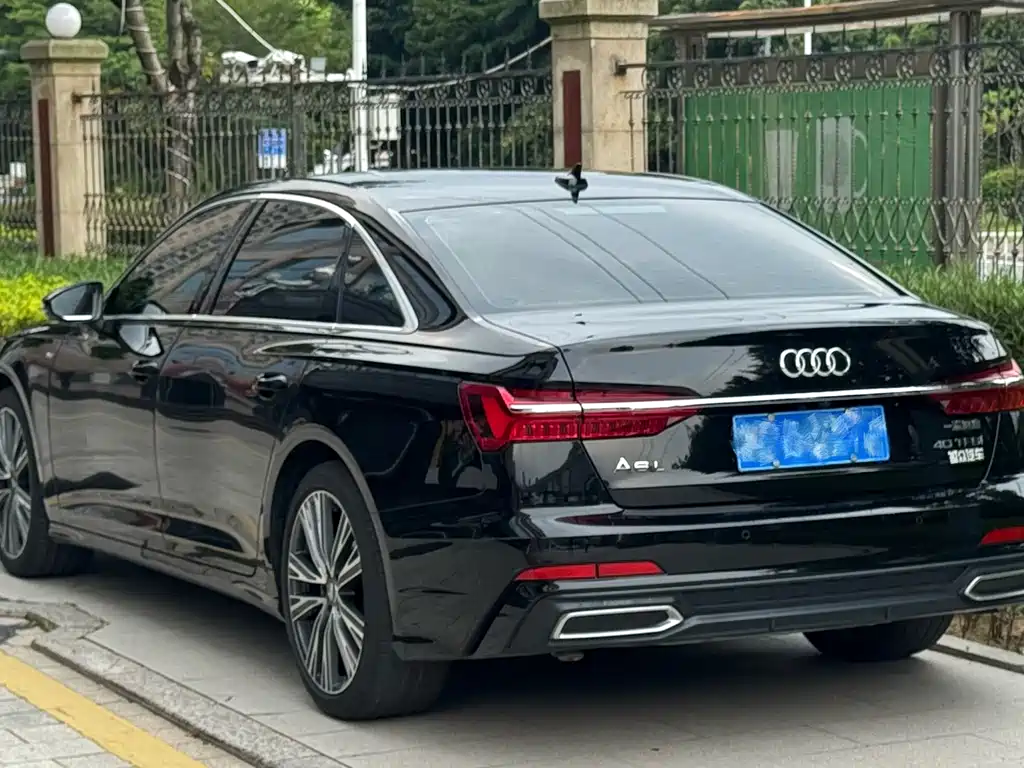Audi A6L 2021