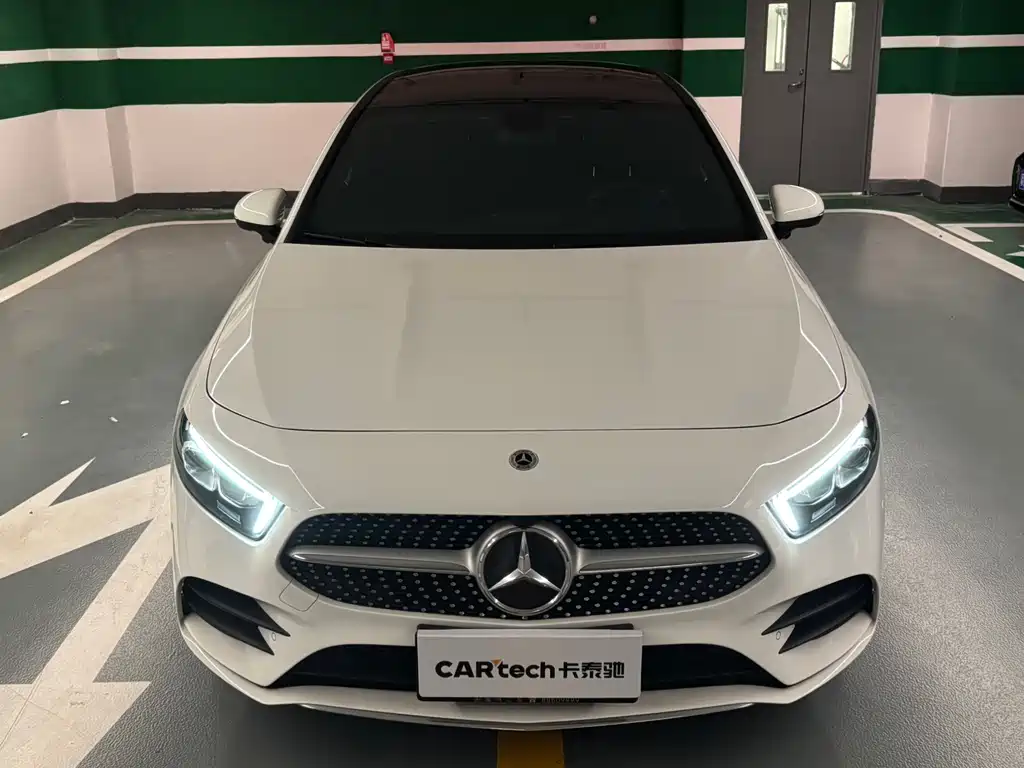 Mercedes-Benz A-Class 2023 — фото 2