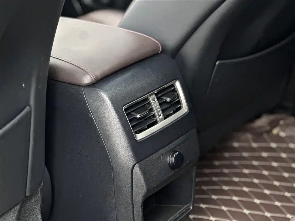 Lexus RX 2017 — фото 13
