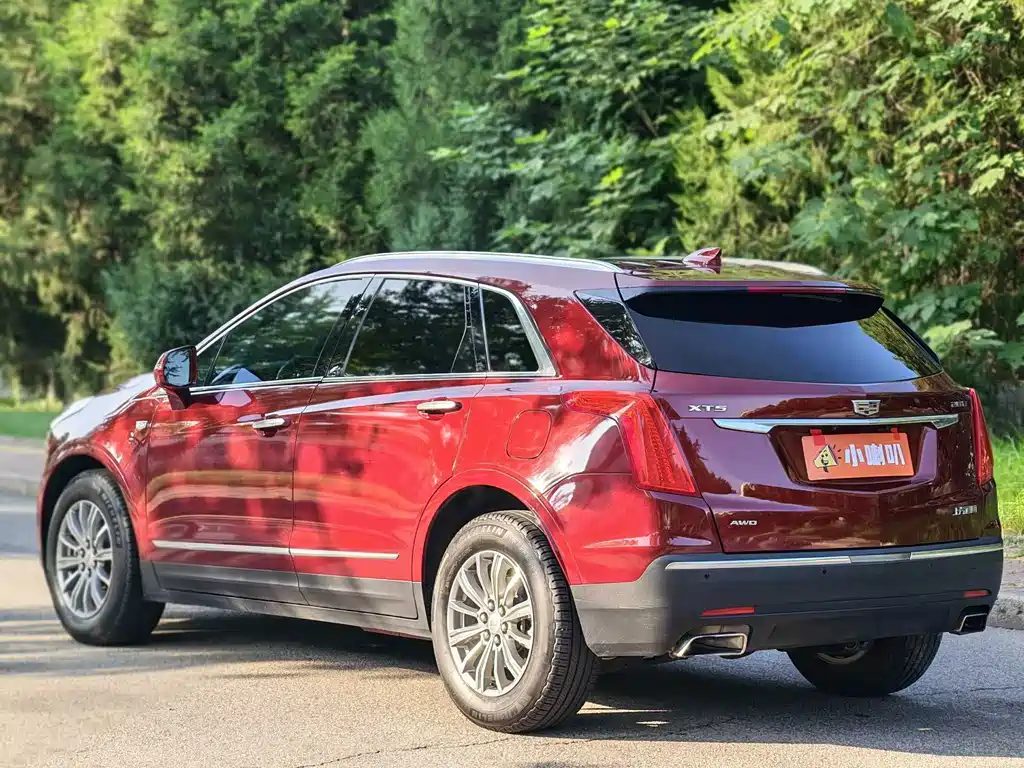 Cadillac XT5 2019 — фото 23