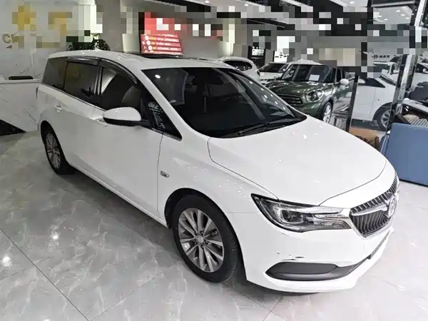 Buick GL6 2019