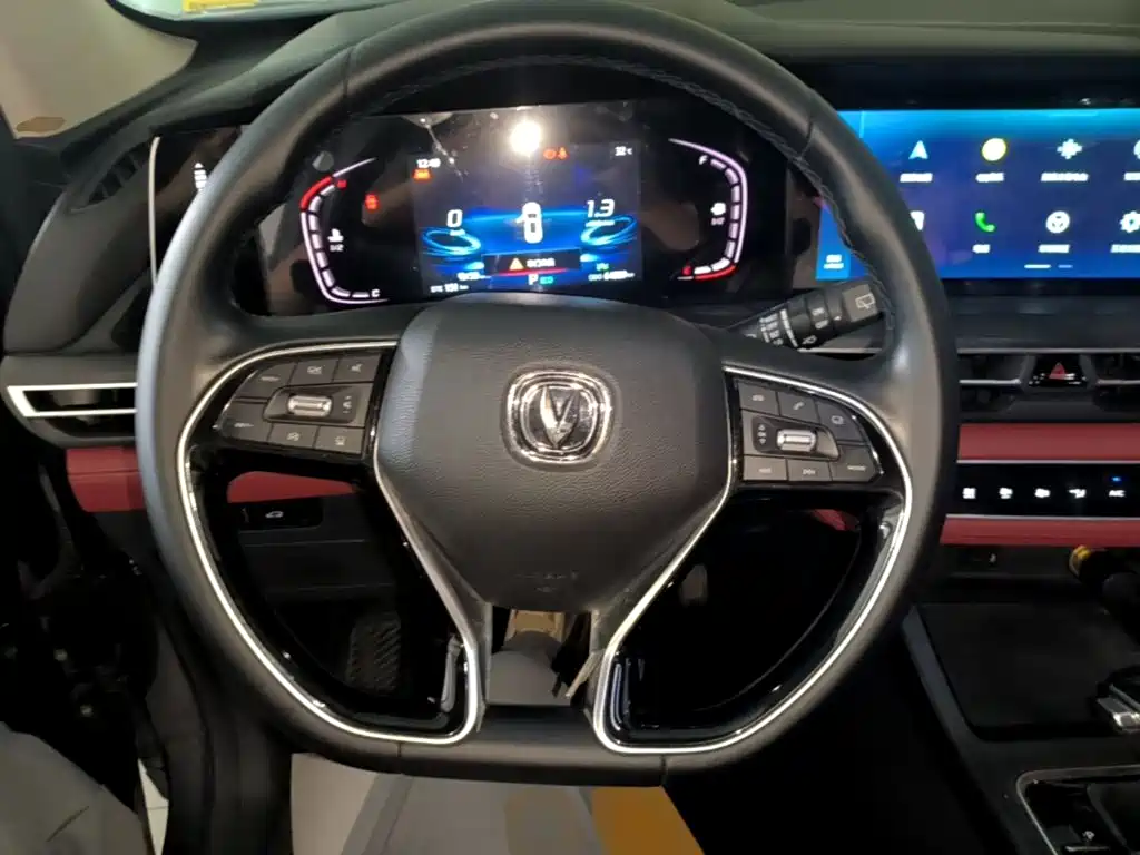 Changan CS75PLUS 2020 — фото 11