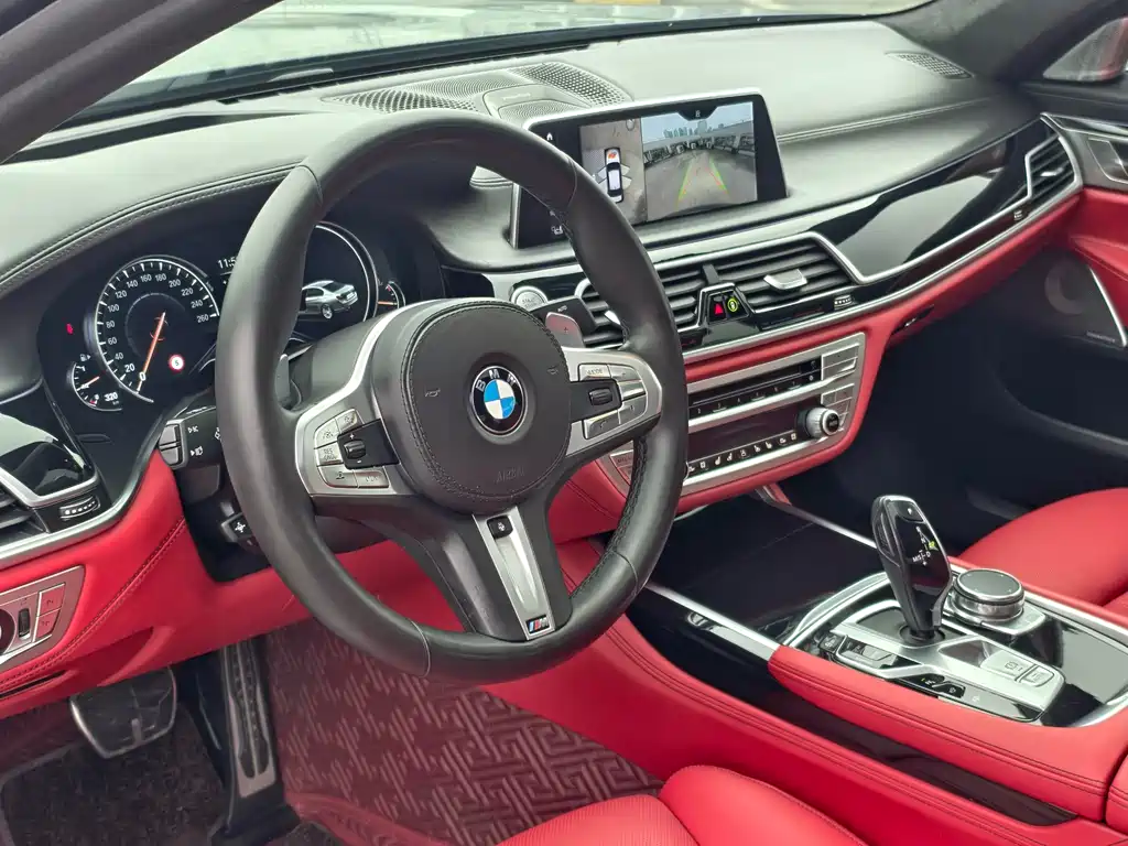 BMW 7 Series 2019 — фото 14