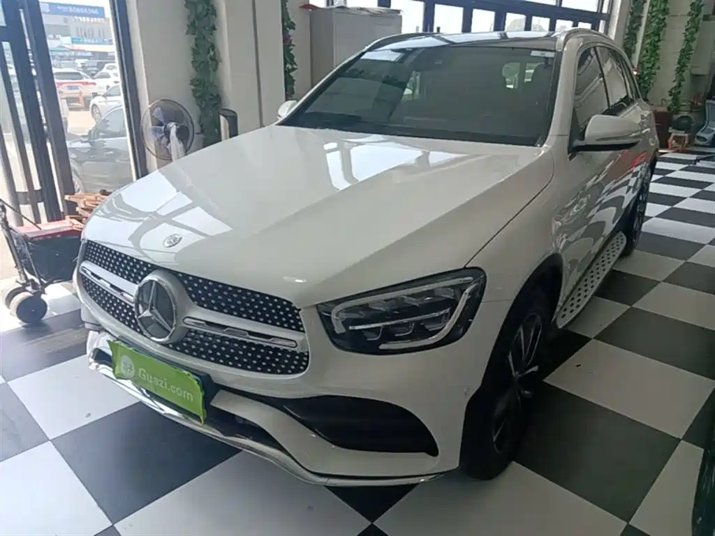 Mercedes-Benz GLC 2020 — фото 1
