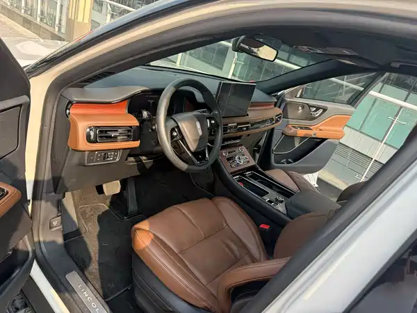 Lincoln Aviator 2021